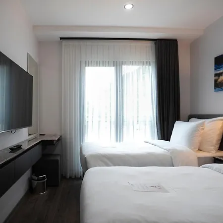 호텔 Western 4*
